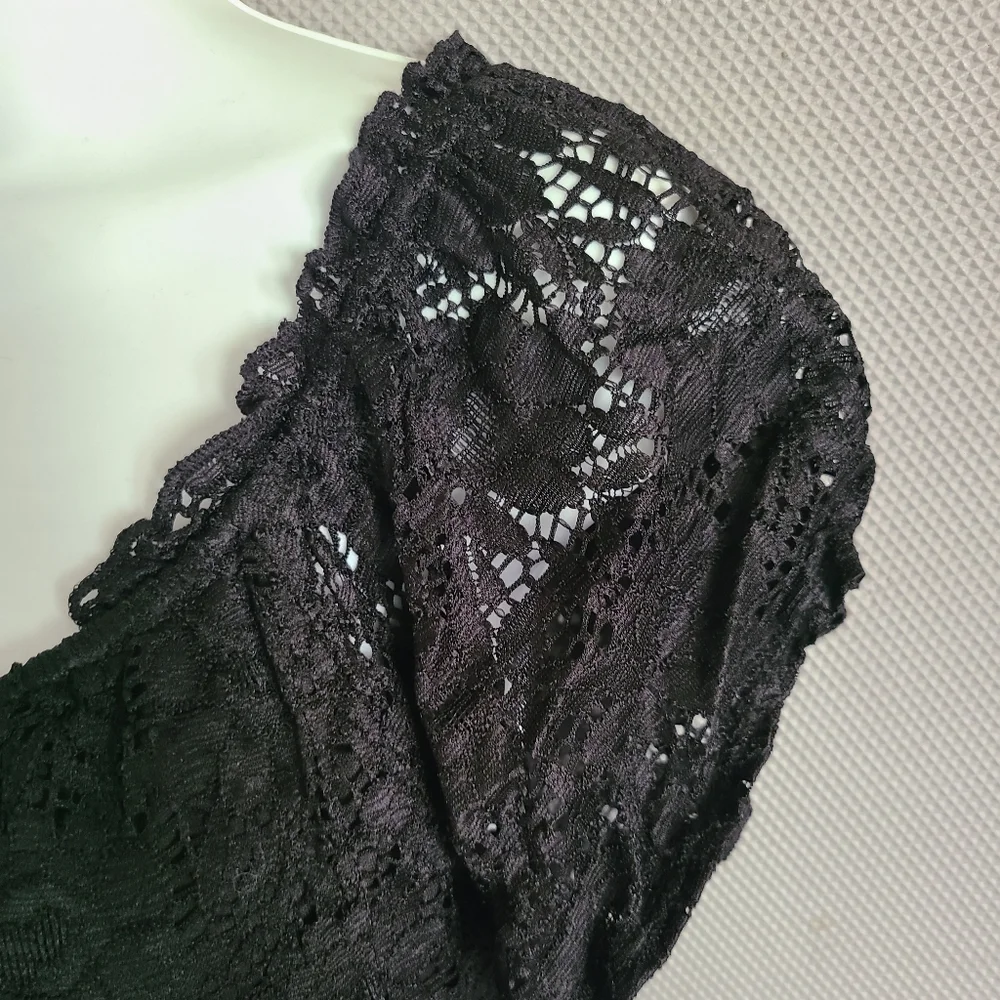 Black Women's blouse, short sleeve shirt, faux wooden buttons, lacey sleeves - Picture 2 of 4